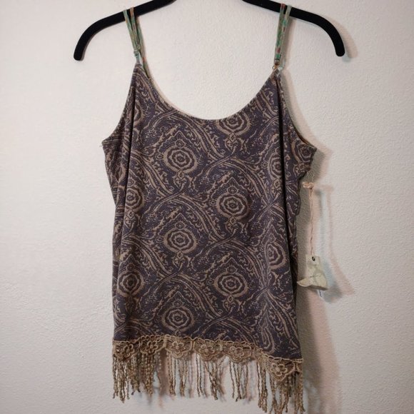 BKE Gimmicks Split Back Trapeze Tank Top NEW M - Picture 1 of 5
